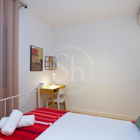 Bonito Apartamento Cerca De La Sagrada Familia Barcelona Kültér fotó